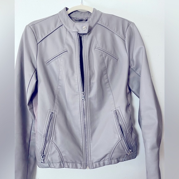 Women’s Guess leather jacket size M - Picture 1 of 7